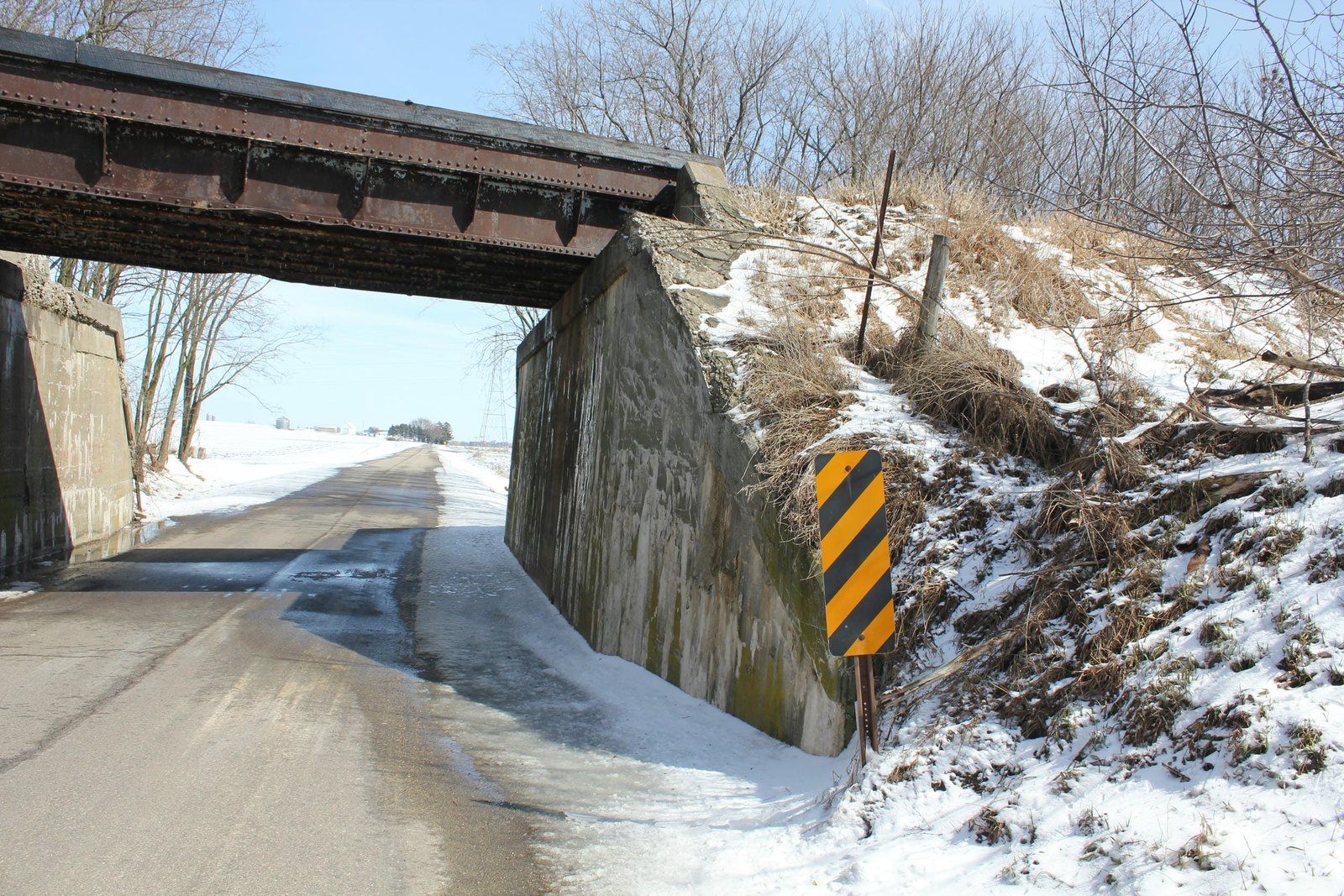 East abutment